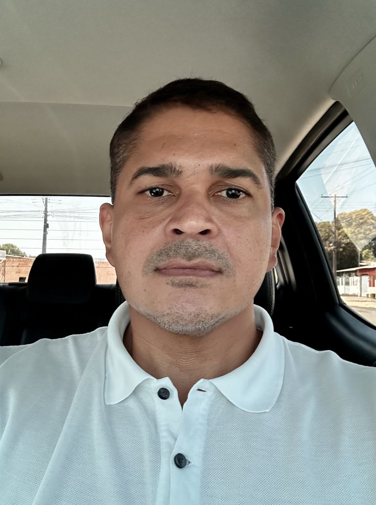 <em><strong>José González, Santo Domingo </strong></em><em> 🇩🇴</em>